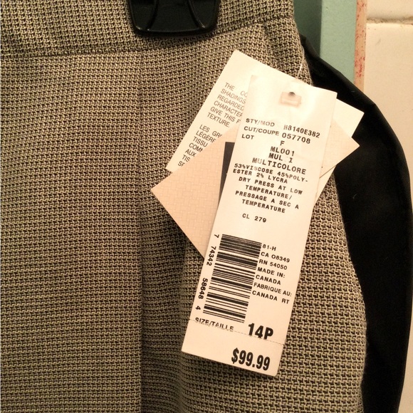 Beige/black Jones New York suit w skirt and pants (NWT), 12P-14P - Picture 6 of 9